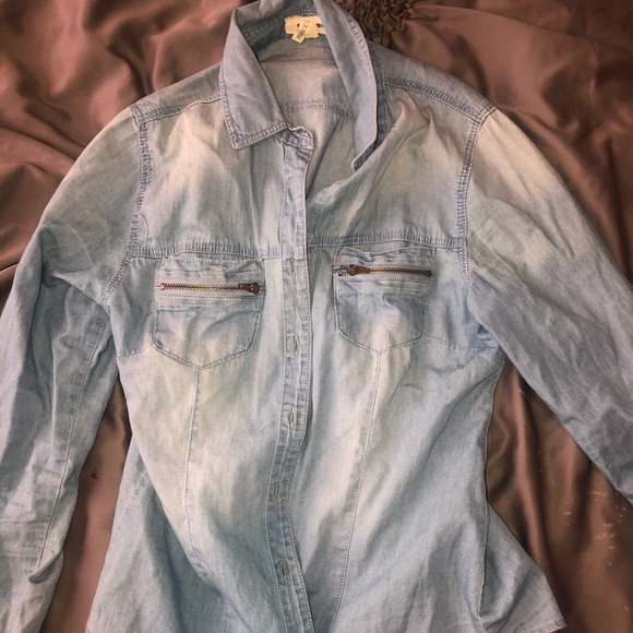 Lightweight Denim Button Shirt - Picture 1 of 3